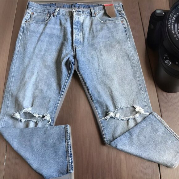 Levi's 501 Original Stretch Blue Jeans Mens Size 40x30 Distressed‎ Button Fly - Picture 1 of 6